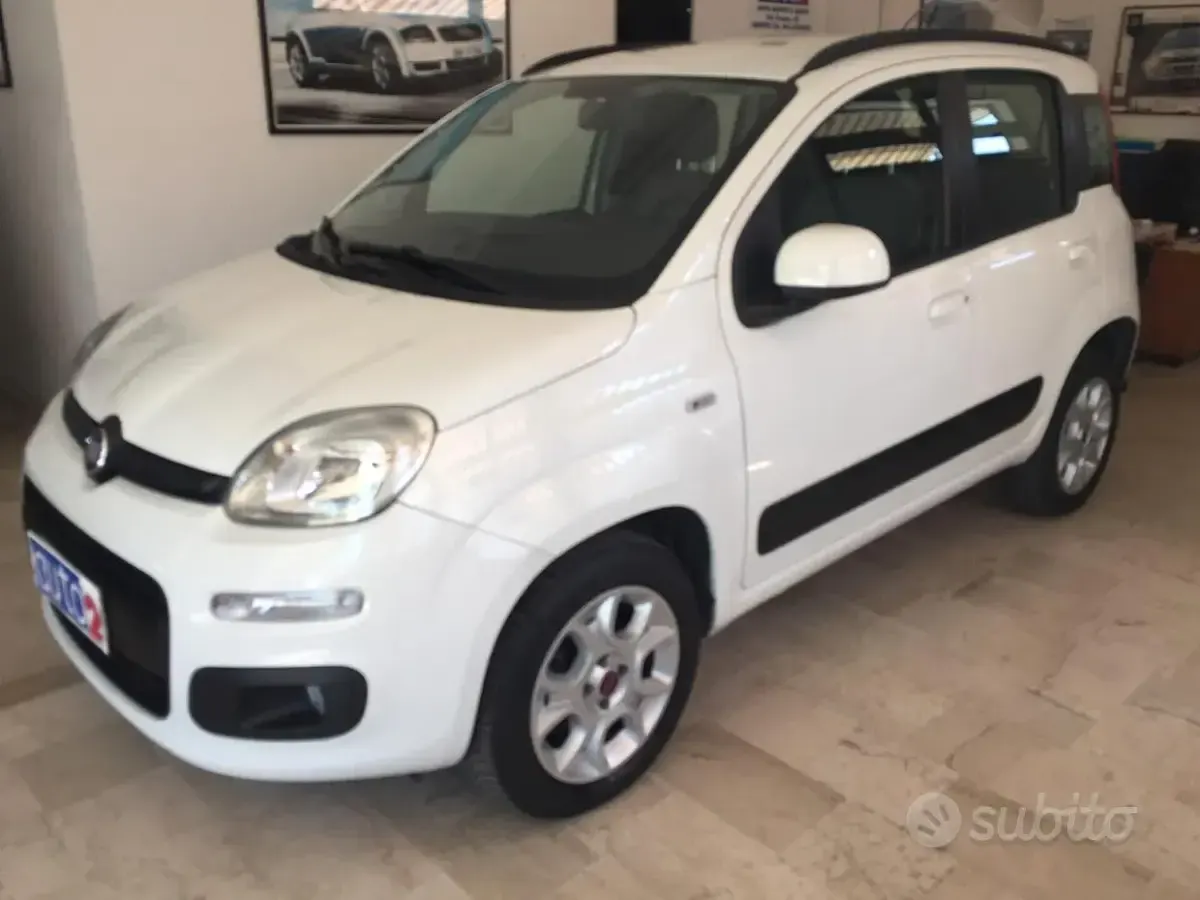 Usata Fiat Panda Lounge 80 CV (58 kW) 2014 Utilitaria