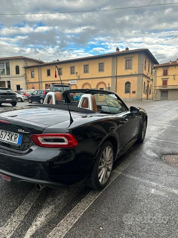 Usata Fiat 124 Spider 140 CV (102 kW) 2019 Nero Cabrio