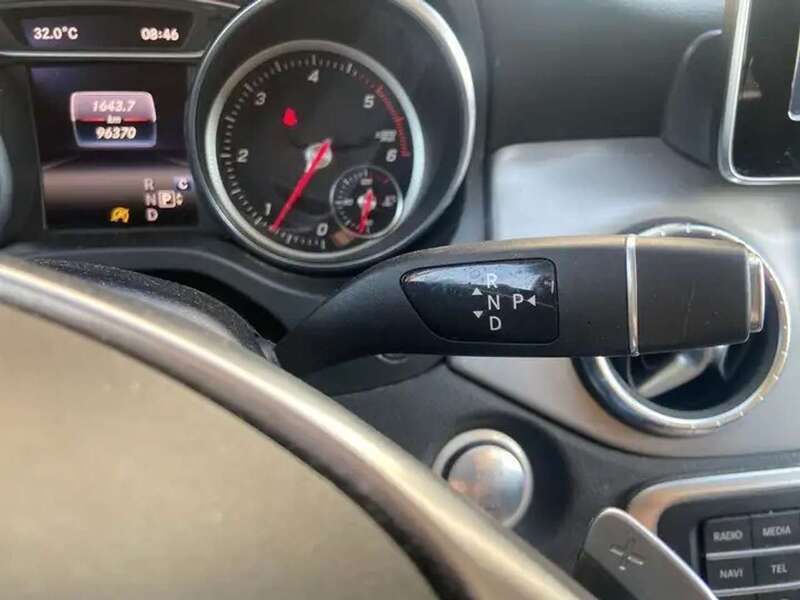 Usata Mercedes CLA180 Executive 136 CV (100 kW) 2018 Grigio Berlina