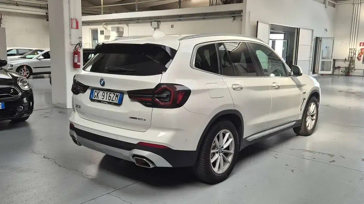 Usata BMW X3 Sport Line 184 CV (135 kW) 2022 Bianco SUV