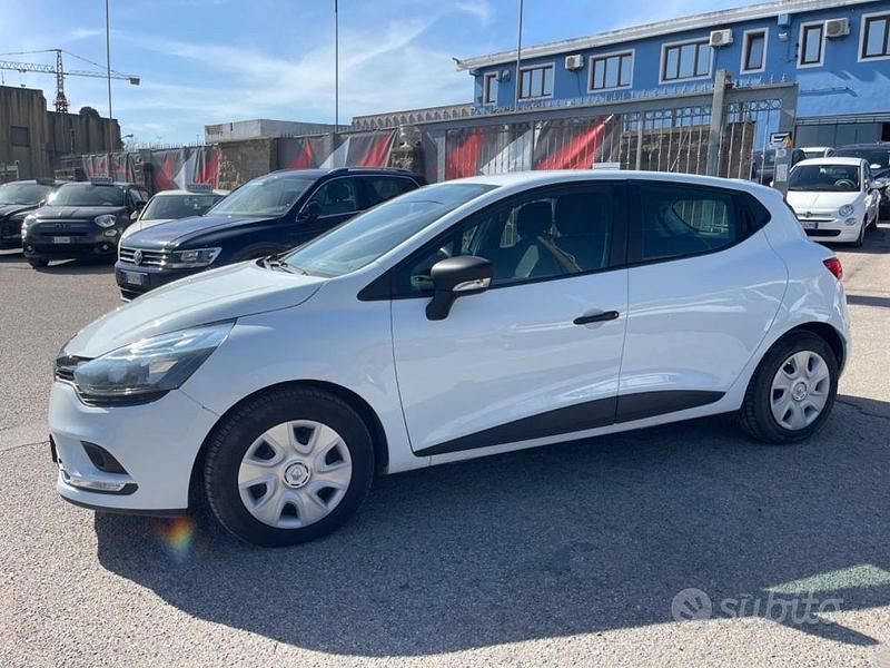 Usata Renault Clio IV 75 CV (55 kW) 2019 Bianco Utilitaria