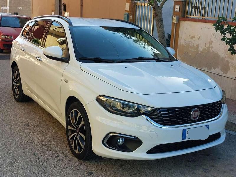 Usata Fiat Tipo Lounge 95 CV (69 kW) 2017 Bianco Station wagon