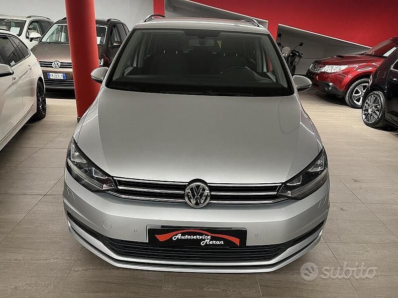 Usata VW Touran Comfortline 116 CV (85 kW) 2019 Grigio Monovolume