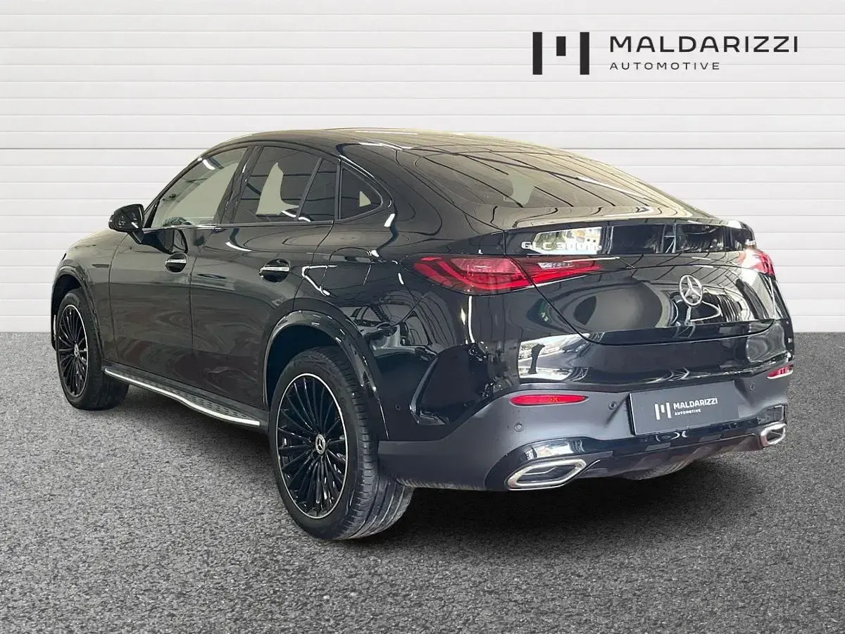 Usata Mercedes GLC300e AMG Line Premium 197 CV (144 kW) 2024 Nero SUV