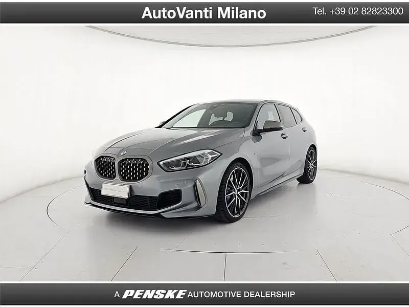 Usata BMW M135 Comfort Edition 306 CV (225 kW) 2023 Argento Utilitaria