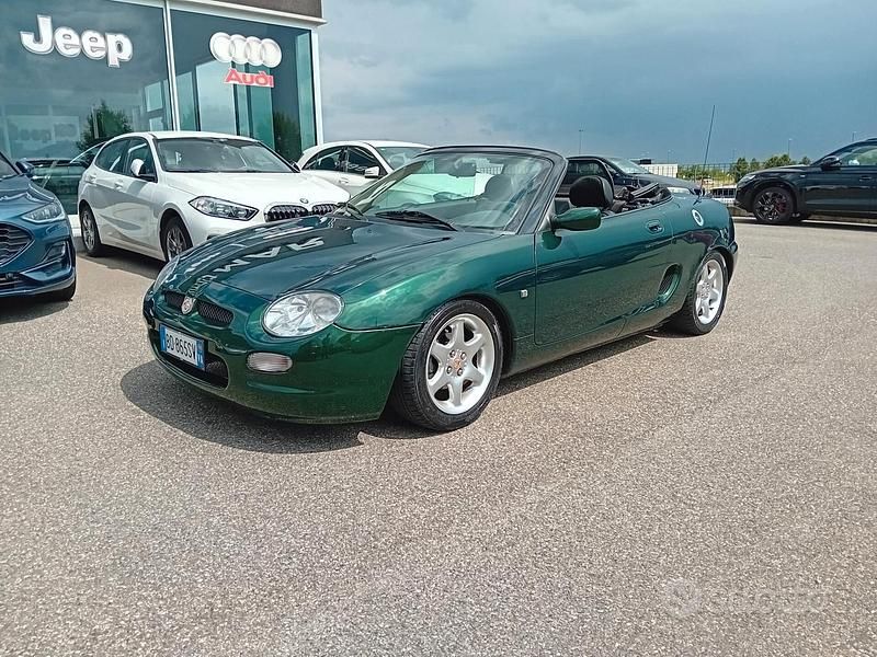 Usata MG F 120 CV (88 kW) 1999 Verde Cabrio