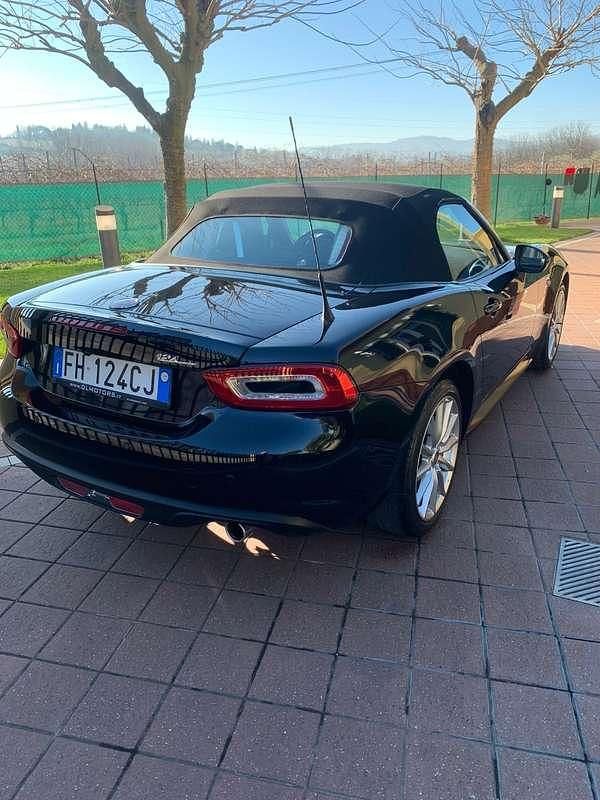 Usata Fiat 124 Spider Lusso 140 CV (102 kW) 2017 Cabrio