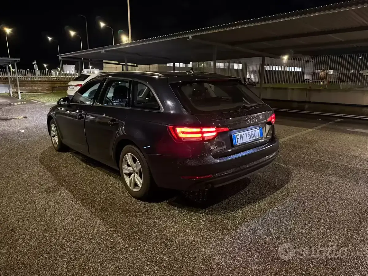 Usata Audi A4 S-Line 150 CV (110 kW) 2017 Nero Station wagon