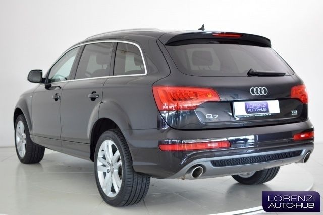 Ауди q7 7 мест
