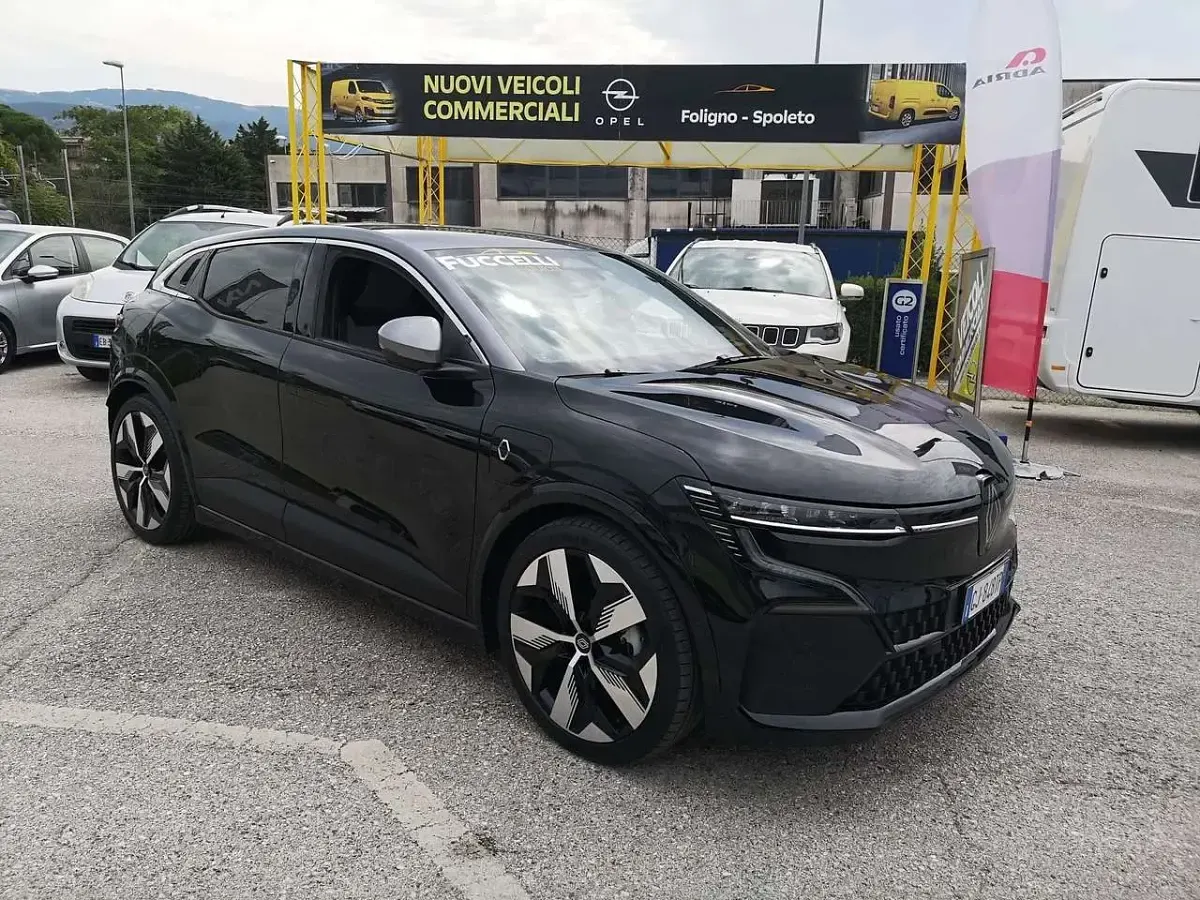 Usata Renault Megane E-Tech Techno 55 kW (75 CV) 2022 Nero Berlina