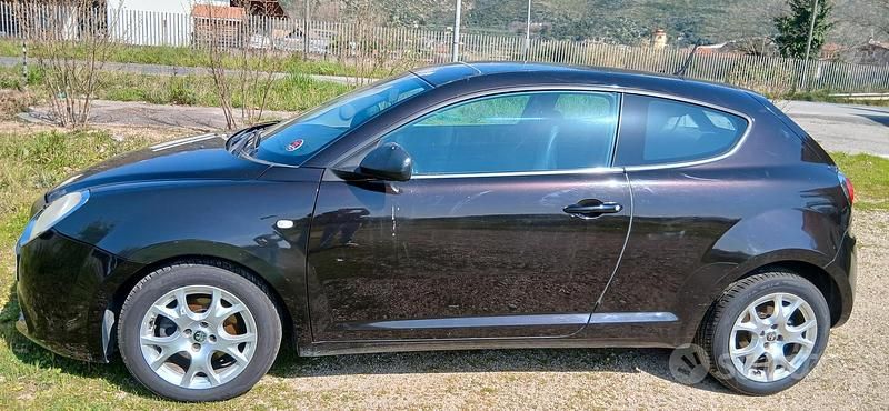 Usata Alfa Romeo MiTo 95 CV (69 kW) 2011 Nero Utilitaria