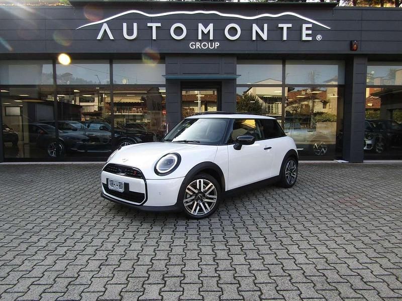 Nanuq white Usata 2024 Mini Cooper S Classic Utilitaria | 31.900 € (Cara) - Immagine 1/4