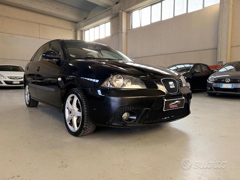 Usata Seat Ibiza Stylance 70 CV (51 kW) 2007 Nero Utilitaria