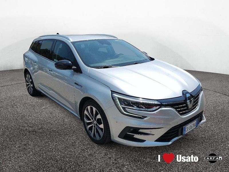 Usata Renault Mégane IV Techno 116 CV (85 kW) 2024 Grigio Station wagon