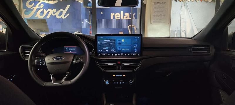 Usata Ford Kuga ST-Line 151 CV (111 kW) 2025 Argento SUV