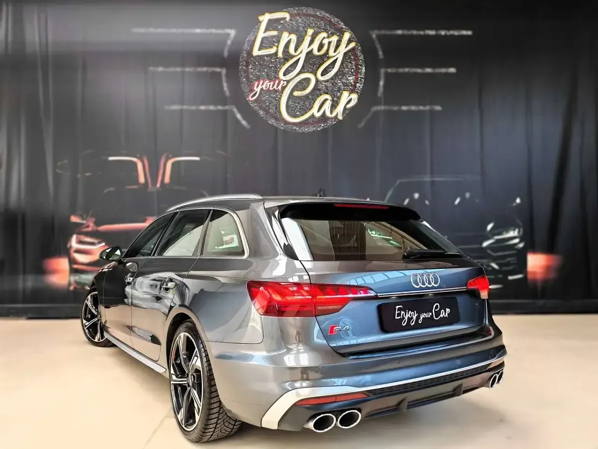 Usata Audi S4 Sport 341 CV (250 kW) 2022 Grigio daytona perla Station wagon