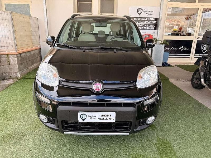 Usata Fiat Panda Cross Cross 95 CV (69 kW) 2015 Nero Utilitaria