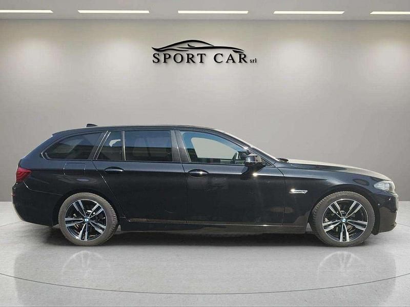 Usata BMW 520 Luxury Line 190 CV (139 kW) 2015 Nero Station wagon