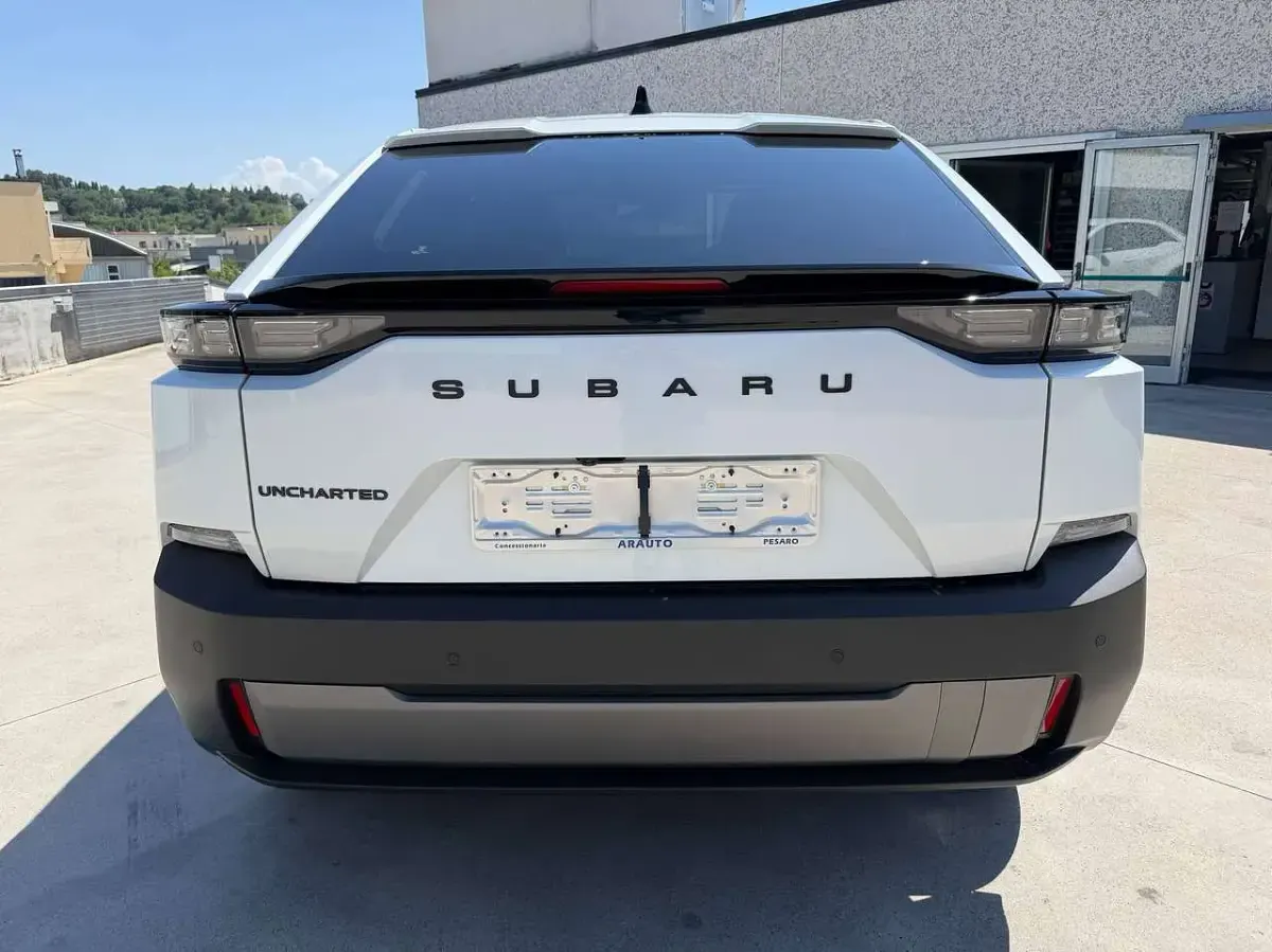 Nuova Subaru Uncharted 122 kW (167 CV) 2026 Bianco SUV