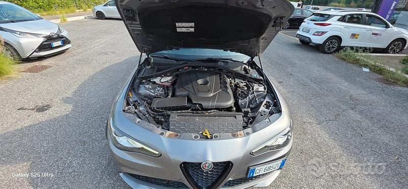 Usata Alfa Romeo Giulia Executive 160 CV (117 kW) 2021 Grigio Berlina