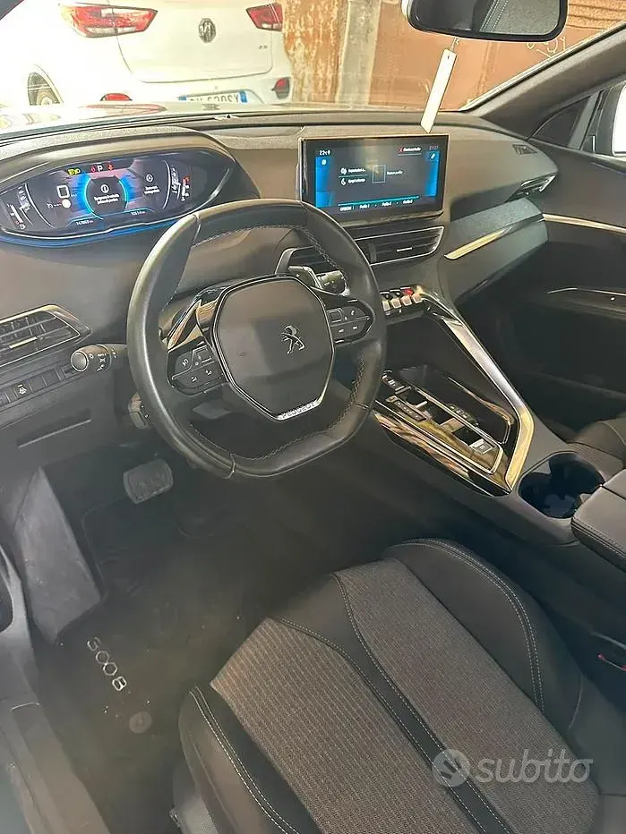 Usata Peugeot 3008 Allure 131 CV (96 kW) 2023 Bluazzurro SUV
