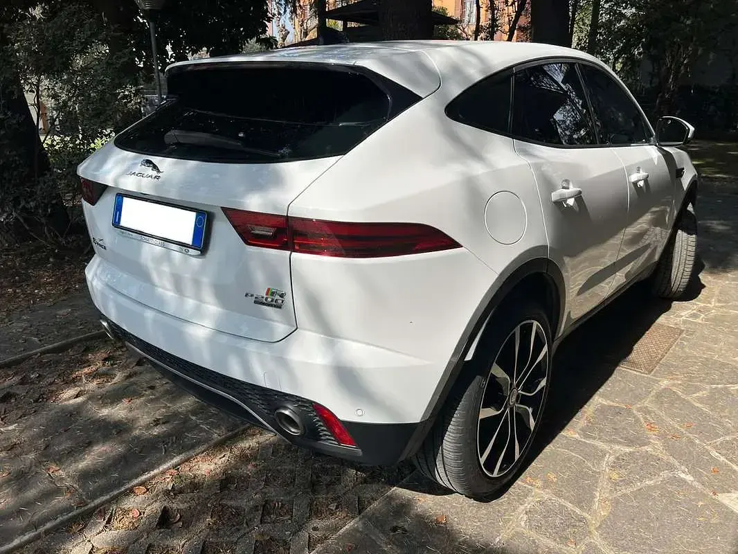 Usata Jaguar E-Pace S 200 CV (147 kW) 2020 Bianco SUV