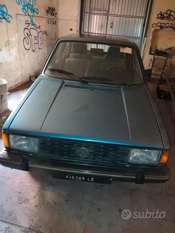Begagnad VW Jetta 1982 Blå Sedan