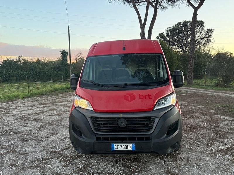 Usata Fiat Ducato 120 CV (88 kW) 2021 Rosso Furgone