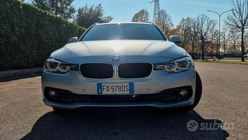 Usata BMW 318 Advantage 150 CV (110 kW) 2019 Grigio Station wagon