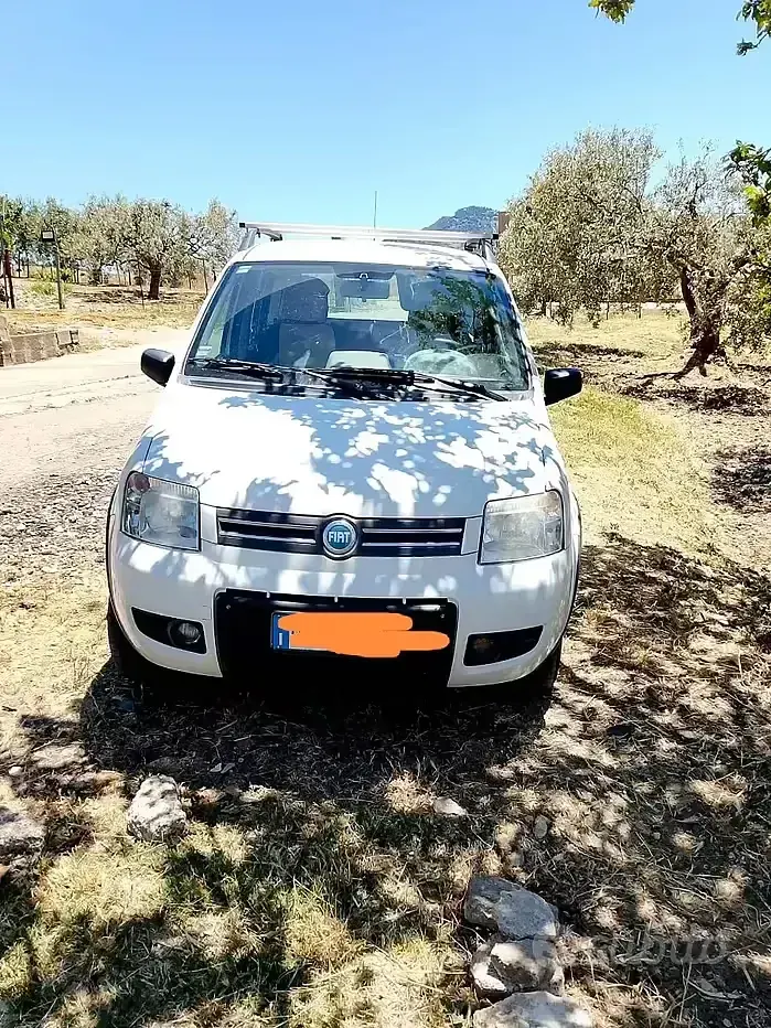 Usata Fiat Panda 4x4 69 CV (50 kW) 2006 Bianco Utilitaria