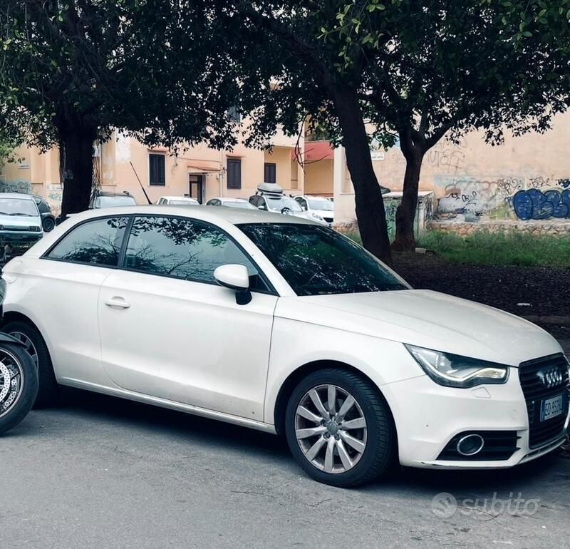 Usata Audi A1 115 CV (84 kW) 2012 Utilitaria