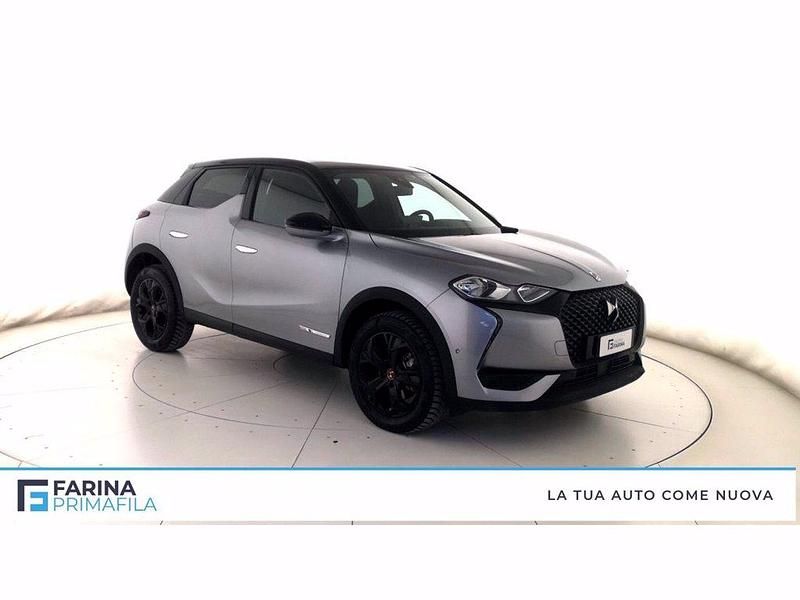 Usata DS Automobiles DS3 Crossback Performance 131 CV (96 kW) 2022 Grigio chiaro/tetto nero SUV