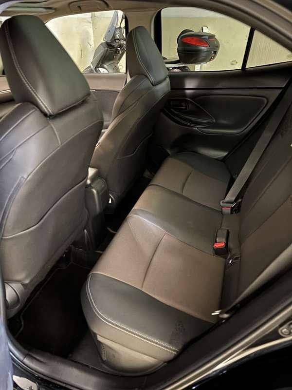 Usata Toyota Yaris Cross Lounge 92 CV (67 kW) 2023 SUV