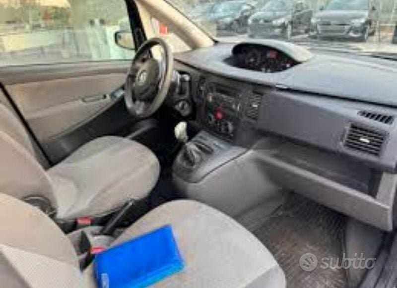 Usata Fiat Idea 2004 Grigio Monovolume