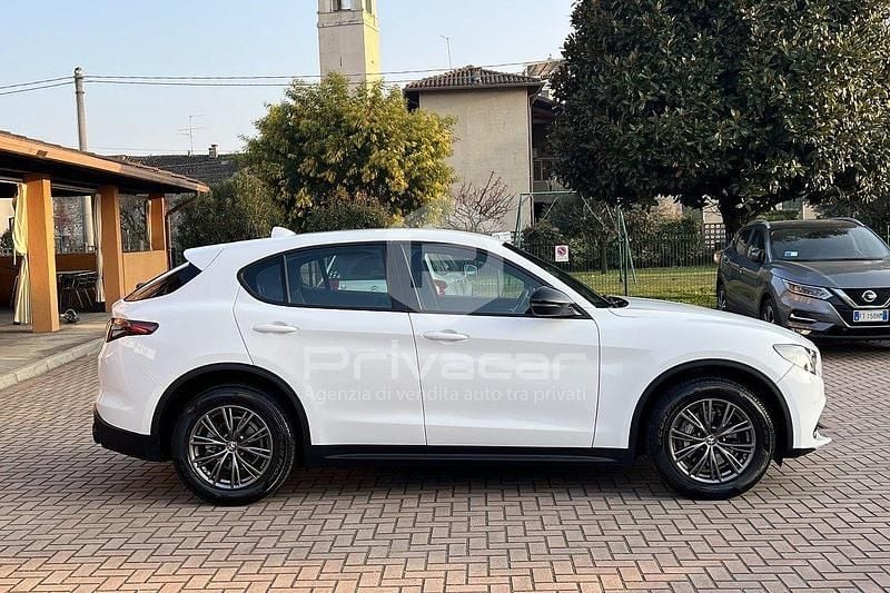 Usata Alfa Romeo Stelvio Super 209 CV (153 kW) 2023 Bianco SUV