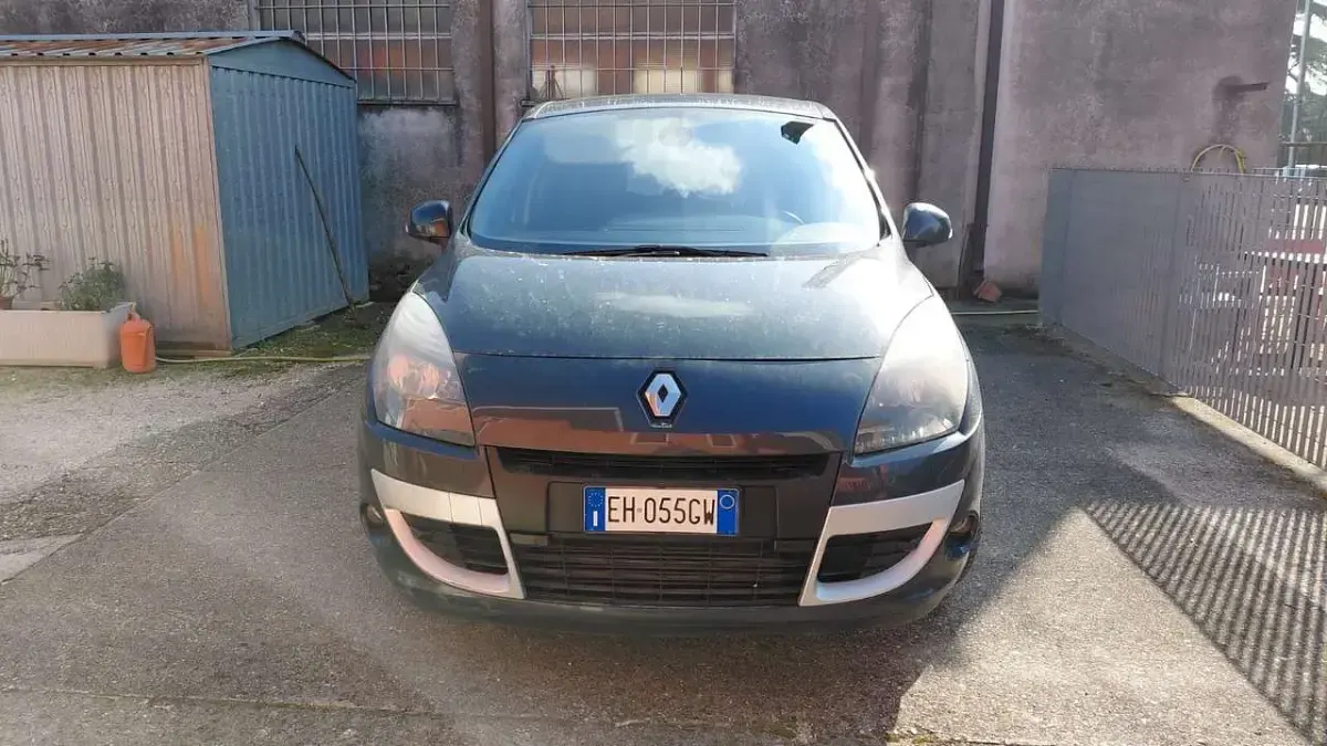 Usata Renault Scenic E-Tech Dynamique 110 CV (80 kW) 2011 Other Monovolume