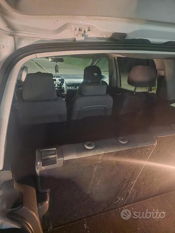 Usata VW Touran 109 CV (80 kW) 2009 Bianco Monovolume