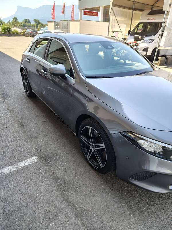 Usata Mercedes A250 Business 224 CV (164 kW) 2018 Grigio Berlina