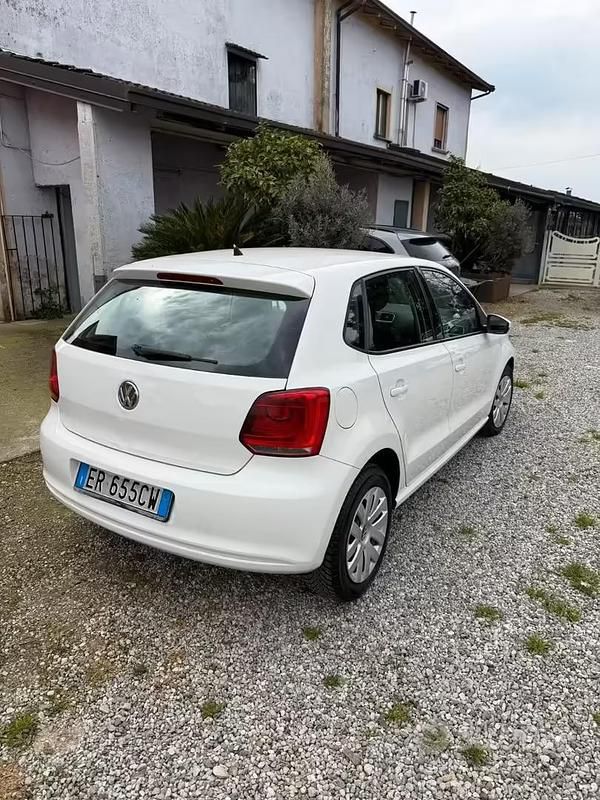 Usata VW Polo 90 CV (66 kW) 2013 Bianco Utilitaria