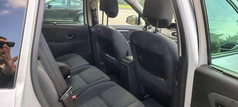 Usata Renault Scénic III LIMITED 95 CV (69 kW) 2016 Bianco Monovolume