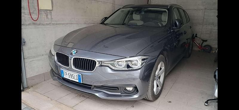 Grigio Usata 2018 BMW 316 Advantage Station wagon | 17.700 € (Buon prezzo) - Immagine 1/4