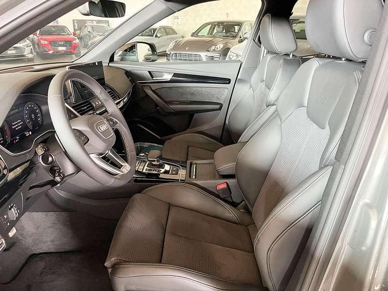 Nuova Audi Q5 Sportback Ambiente 204 CV (150 kW) 2025 Grigio chronos SUV