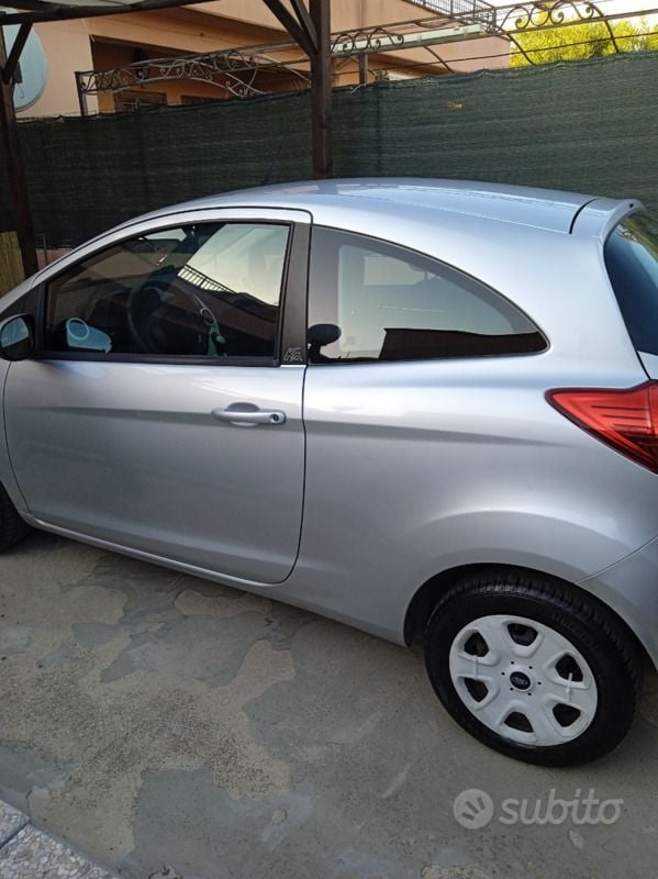 Usata Ford Ka 69 CV (50 kW) 2013 Grigio Utilitaria