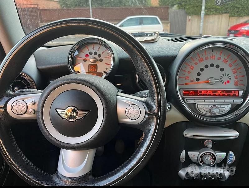 Usata Mini Cooper 122 CV (89 kW) 2010 Utilitaria
