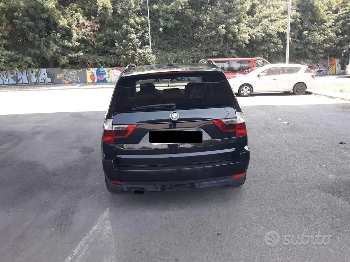 Usata BMW X3 Efficient Dynamics 177 CV (130 kW) 2008 Nero SUV