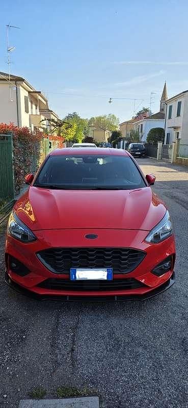 Usata Ford Focus ST-Line 125 CV (91 kW) 2019 Rosso Berlina
