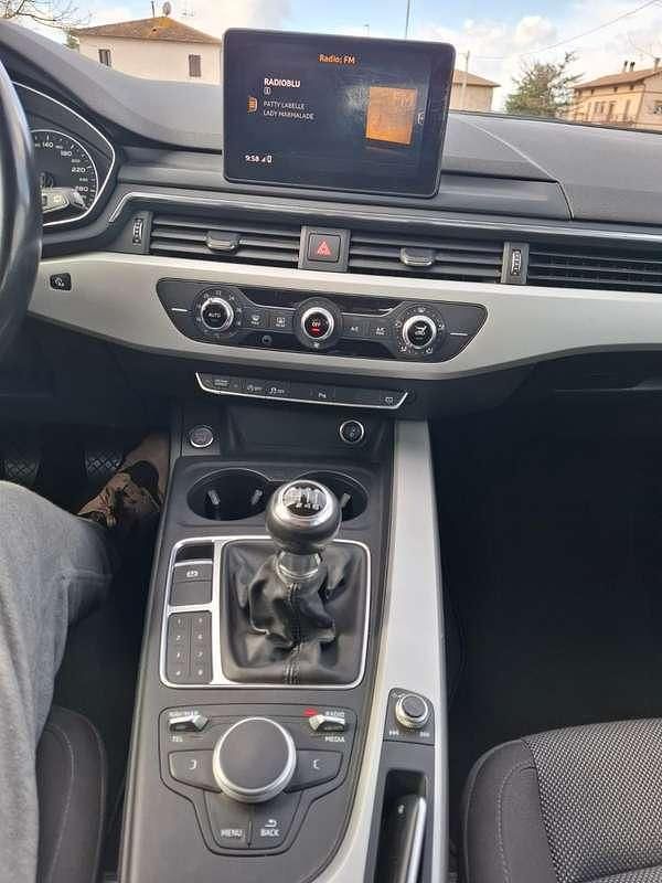Usata Audi A4 Business 150 CV (110 kW) 2016 Grigio Station wagon