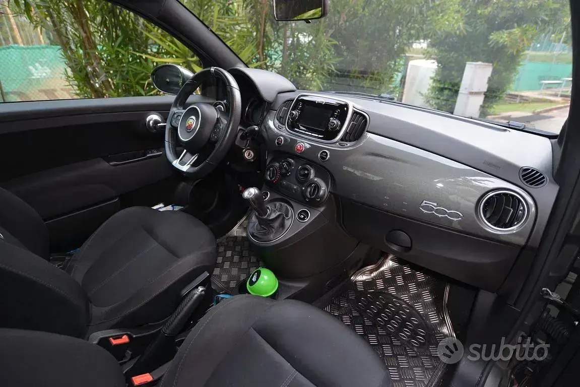 Usata Abarth 595 145 CV (106 kW) 2018 Grigio Berlina