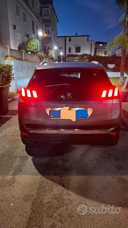 Usata Peugeot 3008 Allure 120 CV (88 kW) 2017 Grigio SUV