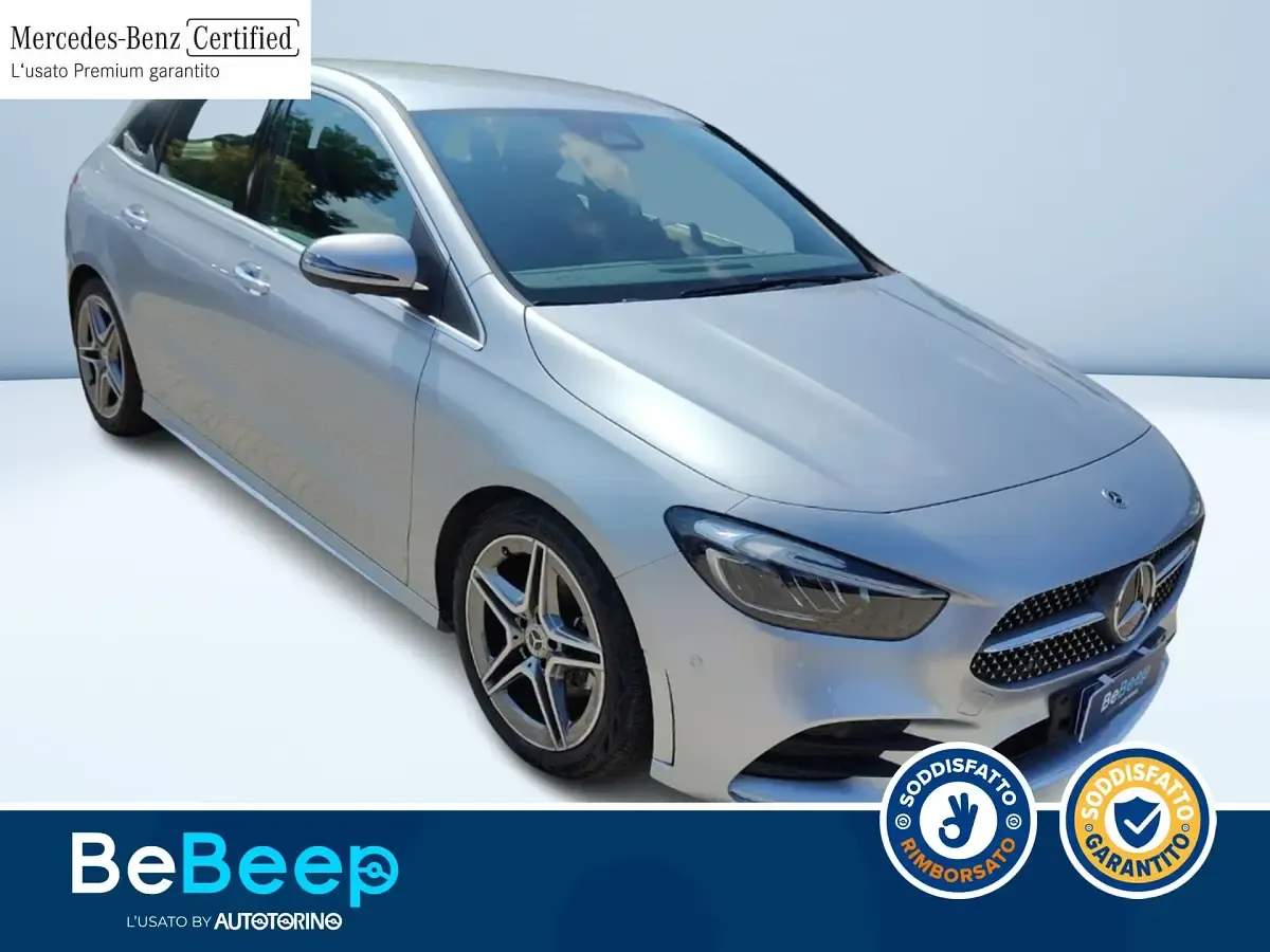 Usata Mercedes B180 AMG line 116 CV (85 kW) 2024 Argento metallizzato Utilitaria